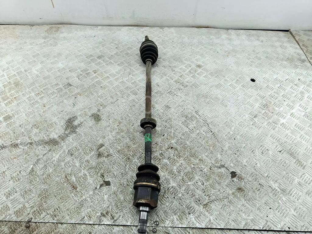 Полуось передняя правая