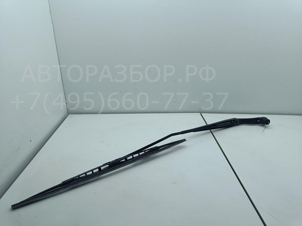 Поводок стеклоочистителя передний правый