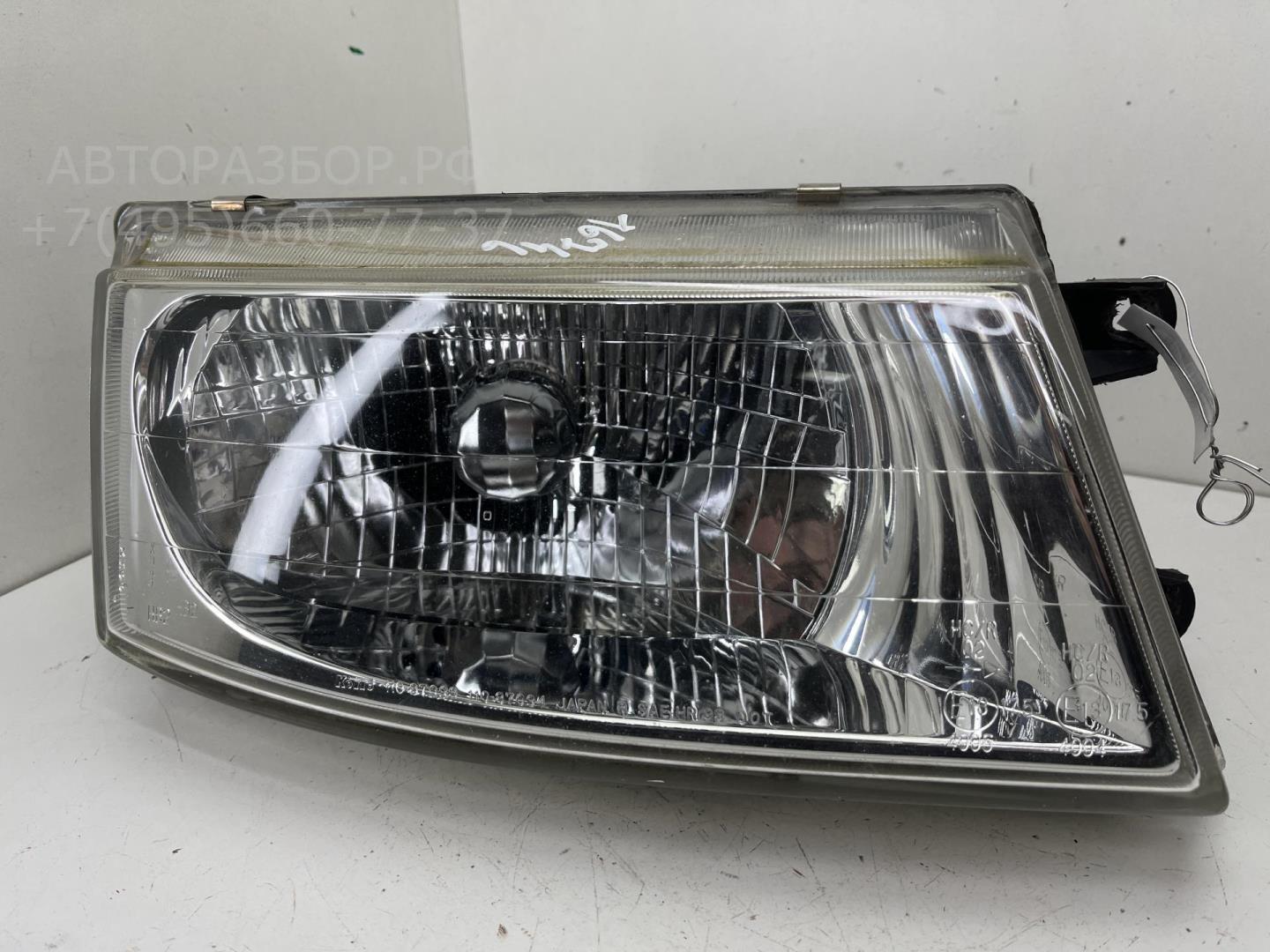 Фара правая