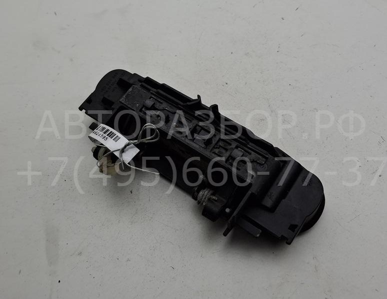 Ручка двери передней наружная правая