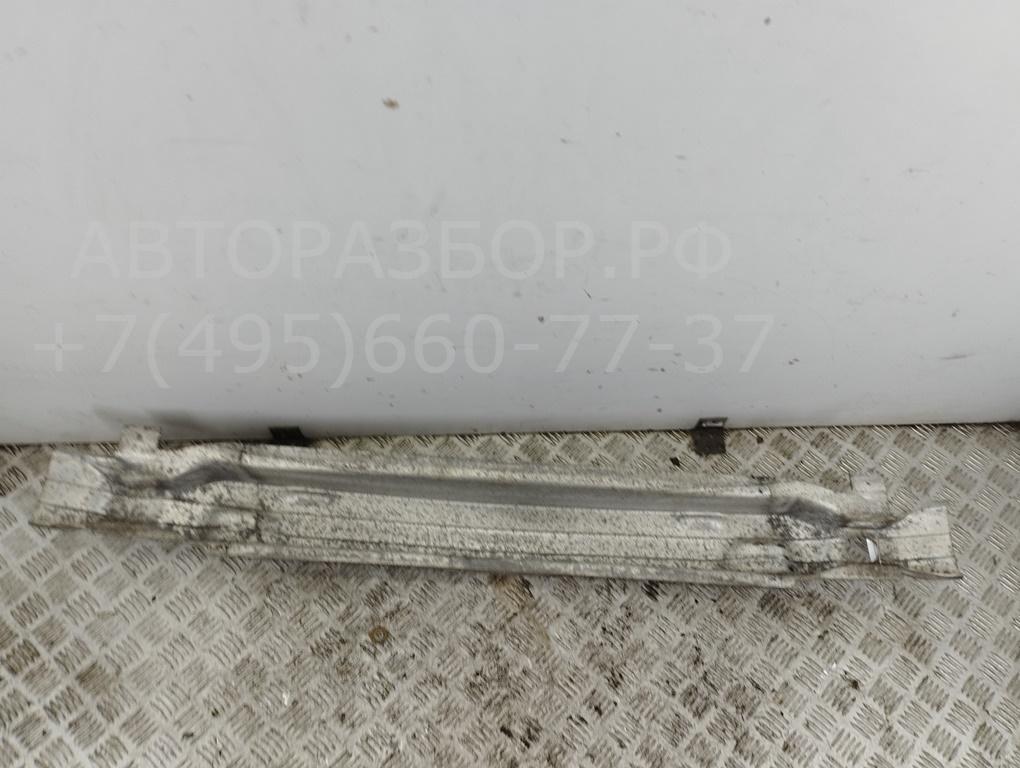 Усилитель переднего бампера