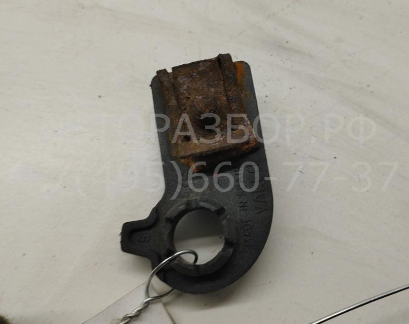 Кронштейн фар правый