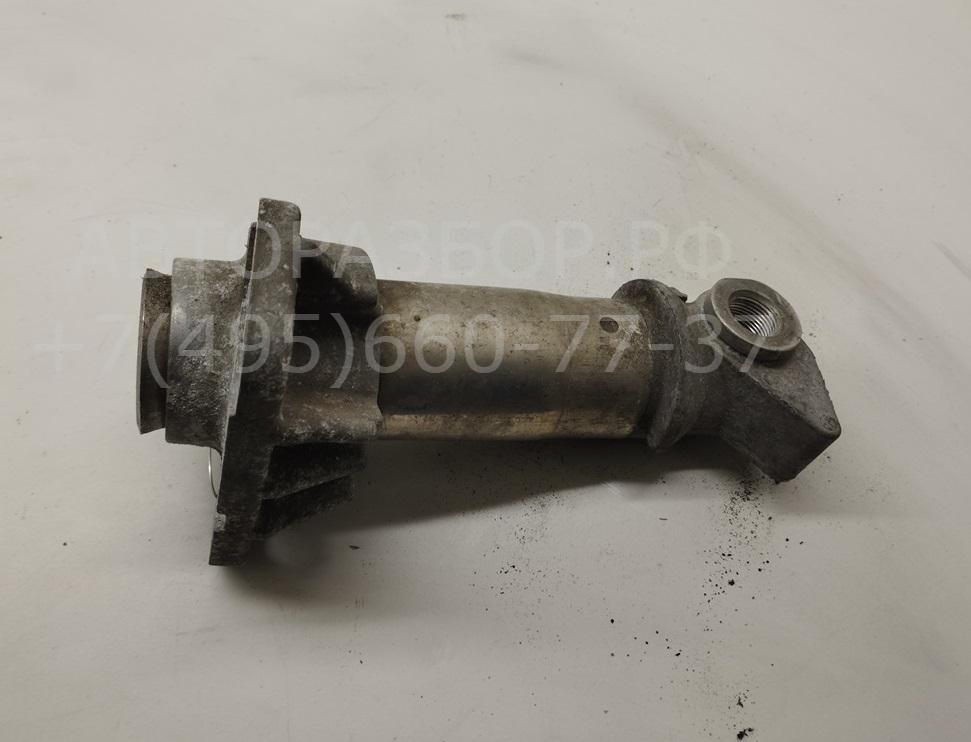 Кронштейн переднего бампера