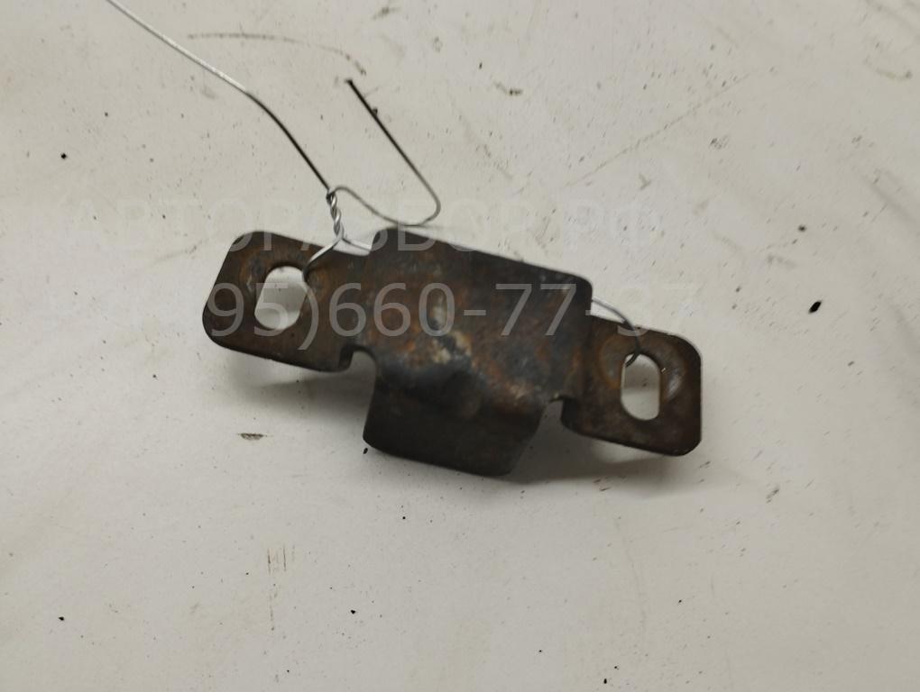 Кронштейн радиатора