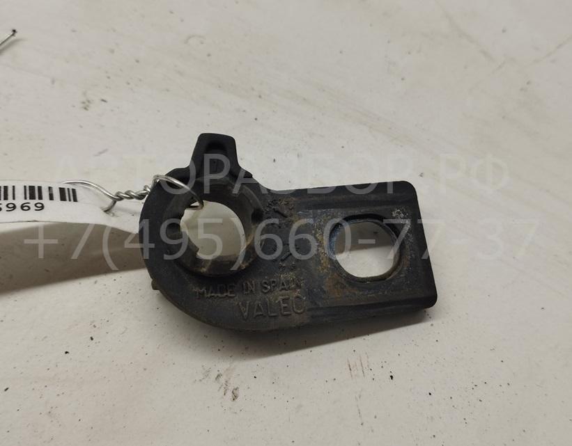 Кронштейн фар правый