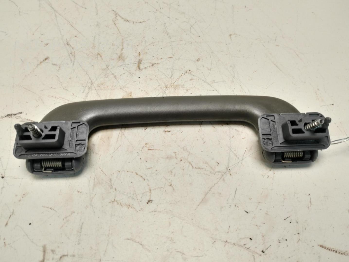 Ручка двери багажника наружная