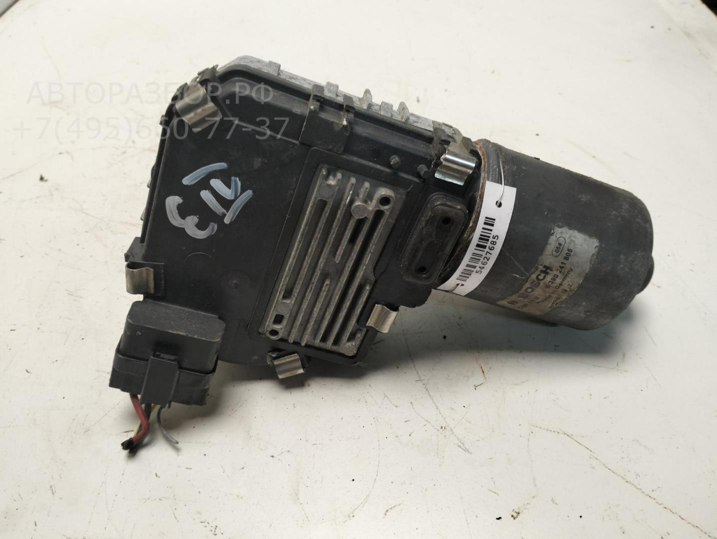 Моторчик стеклоочистителя передний