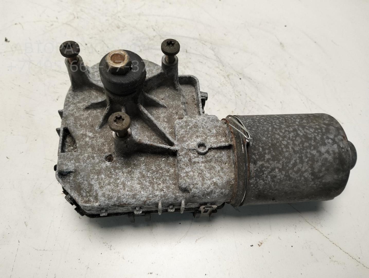 Моторчик стеклоочистителя передний