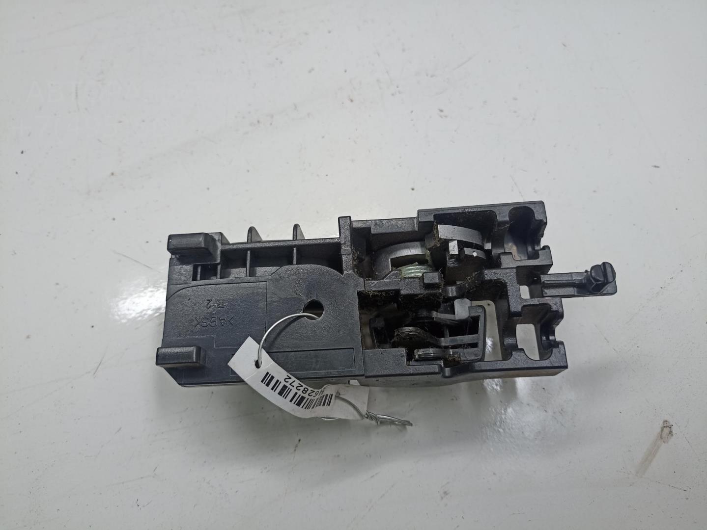 Ручка двери передней внутренняя правая