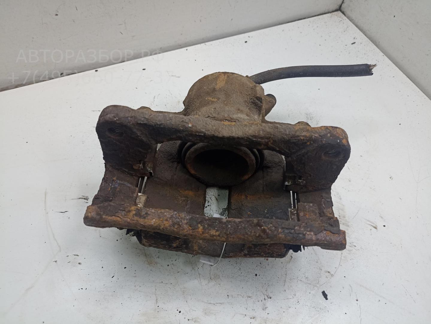 Суппорт передний правый