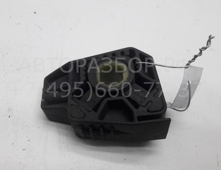 Кронштейн радиатора