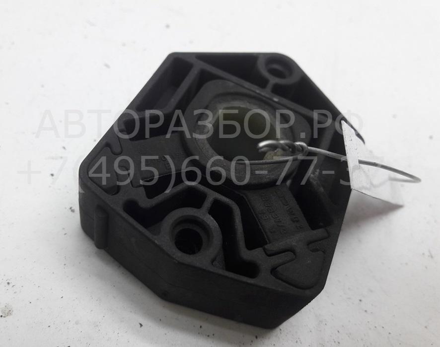 Кронштейн радиатора