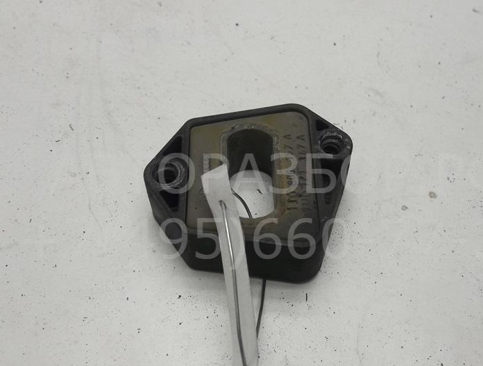 Кронштейн радиатора