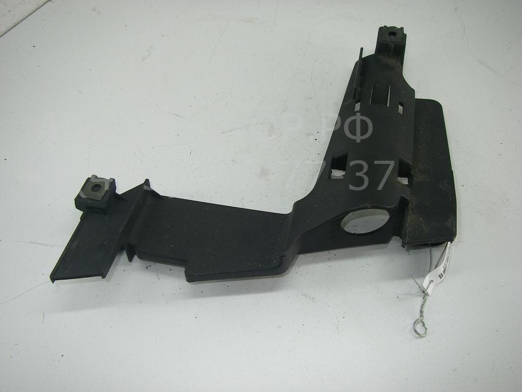 Крепеж фары