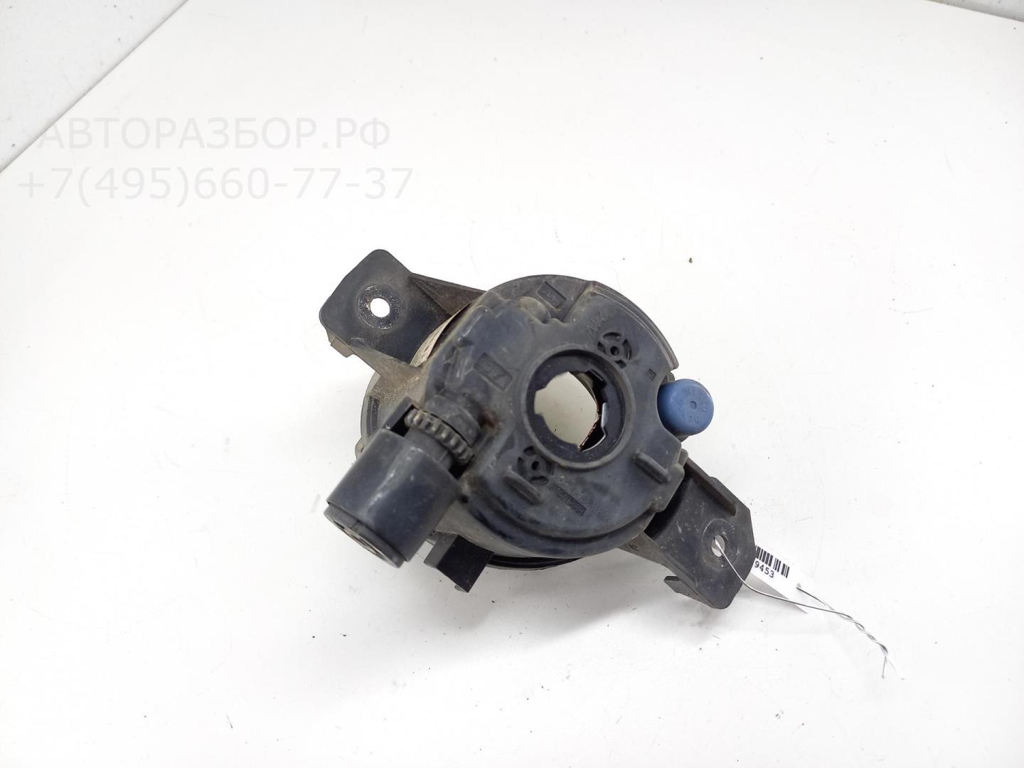 Фара противотуманная левая