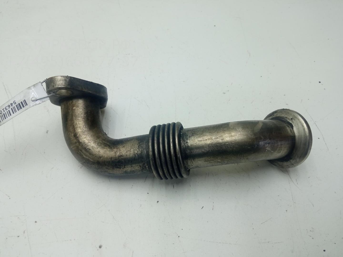 Трубка картерных газов