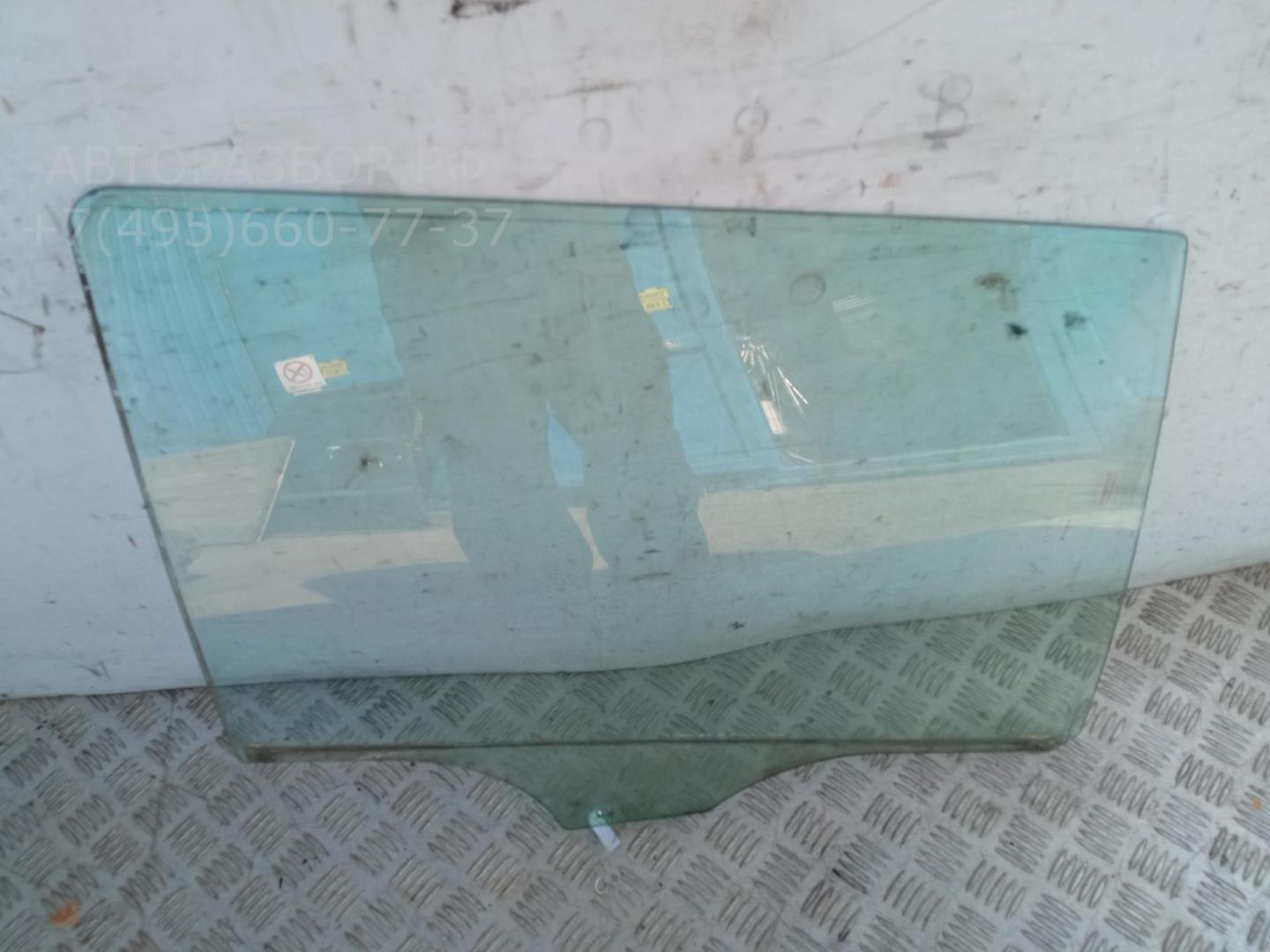 Стекло двери задней правой