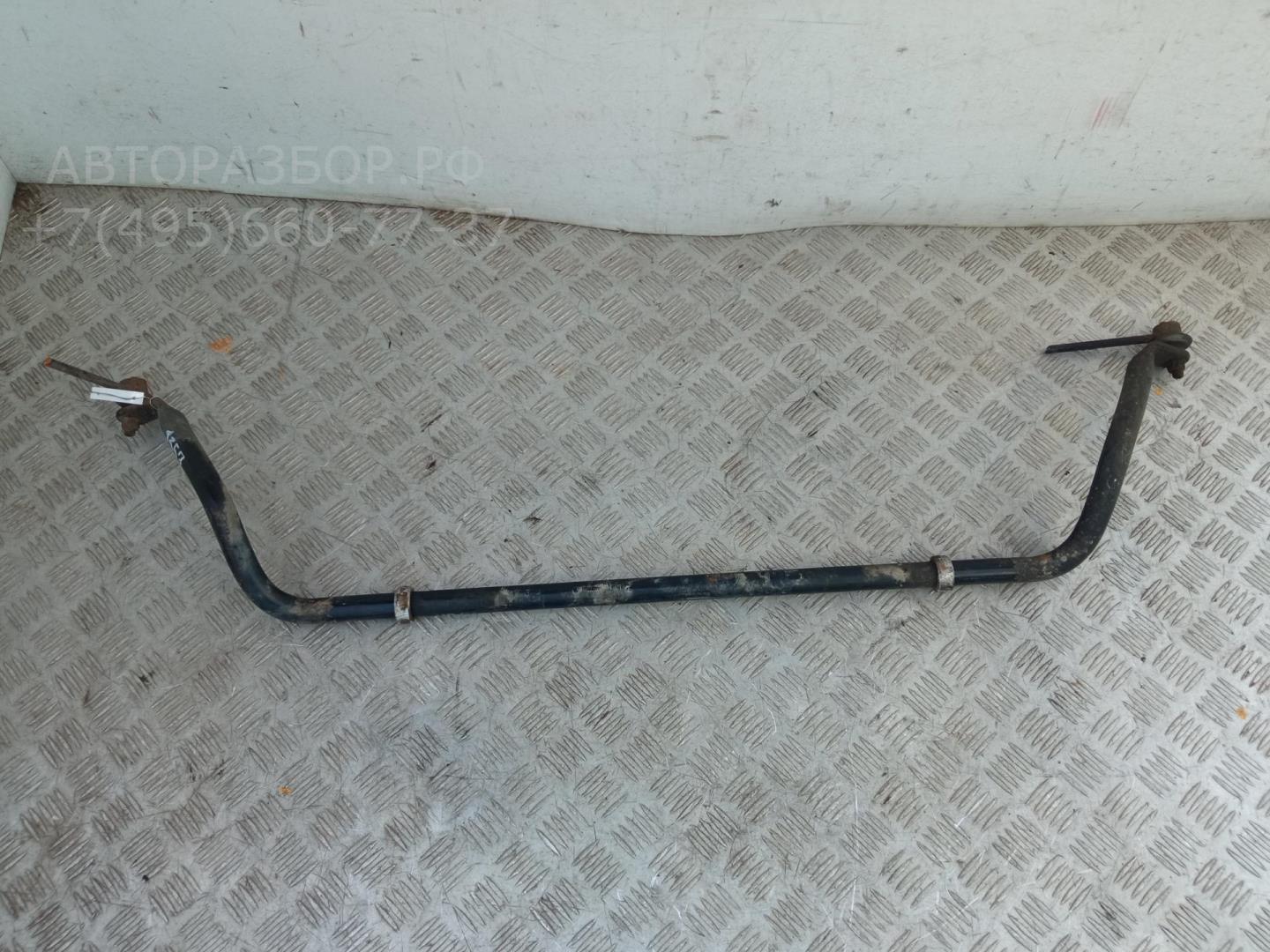 Стабилизатор передний