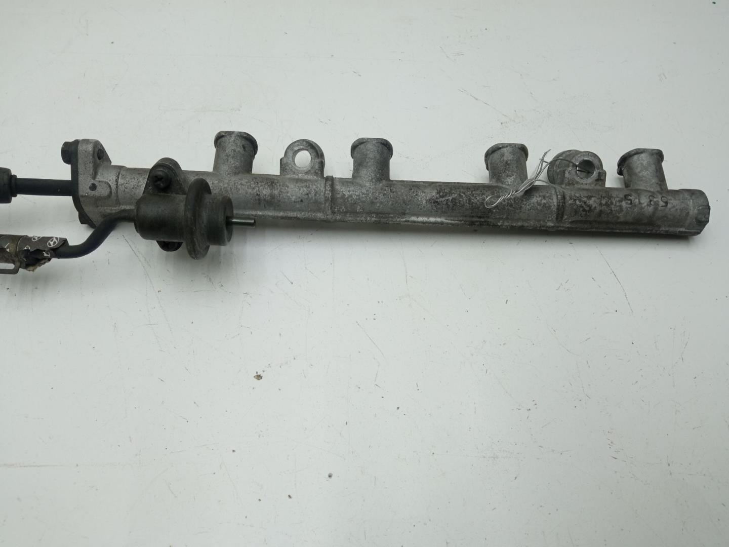 Рейка топливная (рампа)