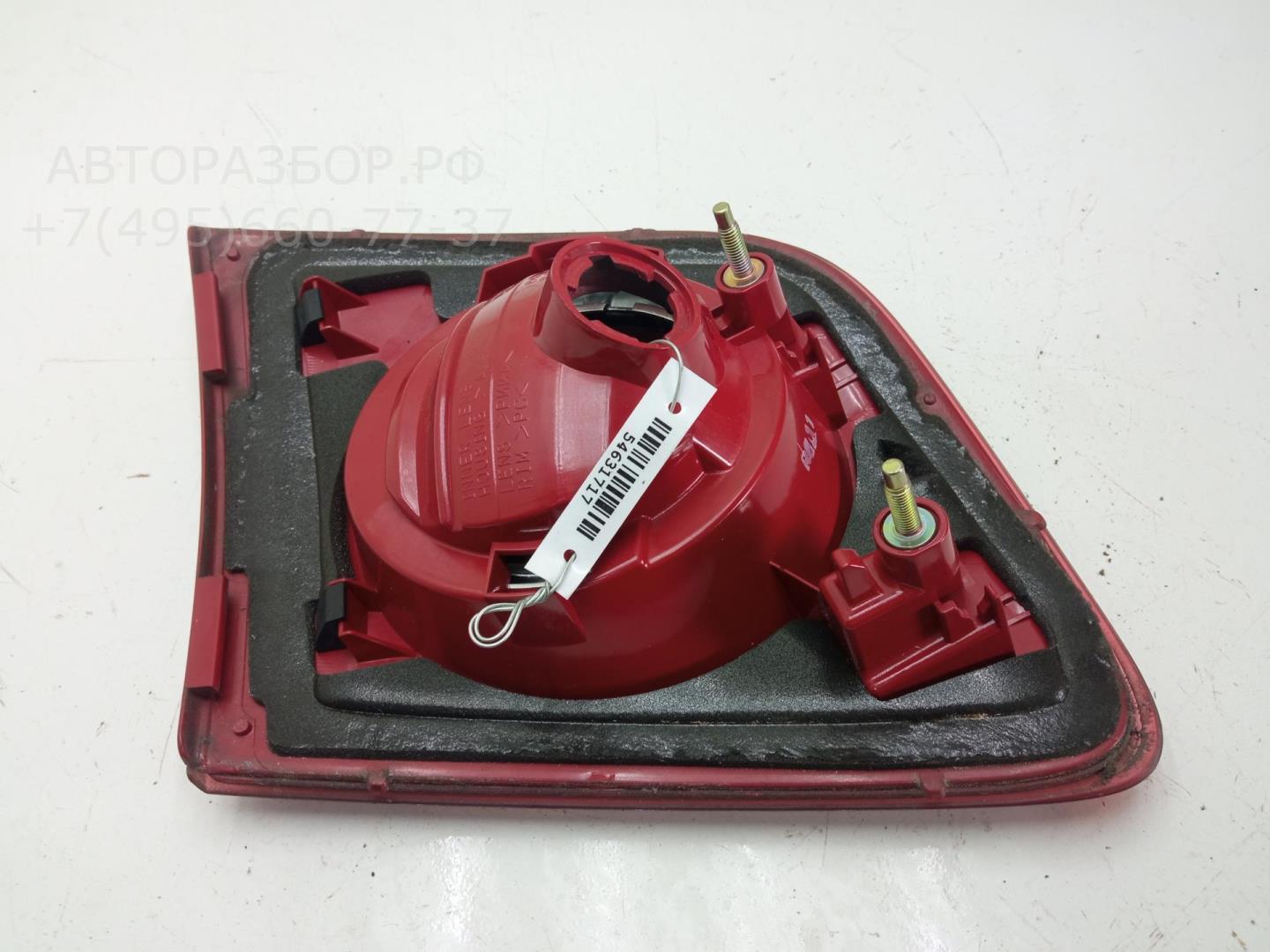 Фонарь задний внутренний правый