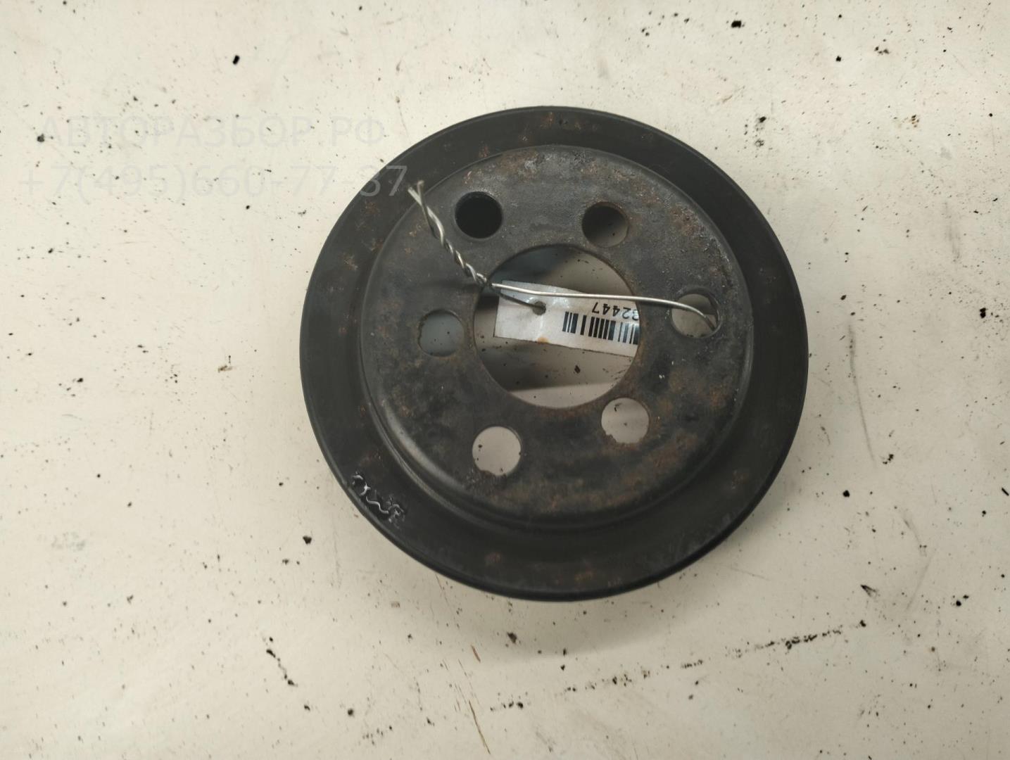 Шкив водяного насоса (помпы)