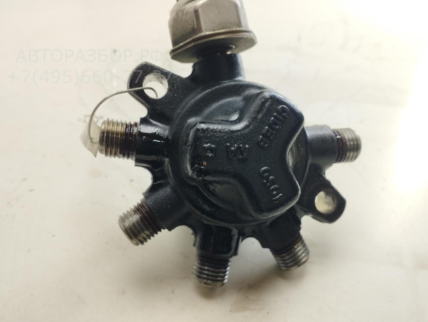 Рейка топливная (рампа)