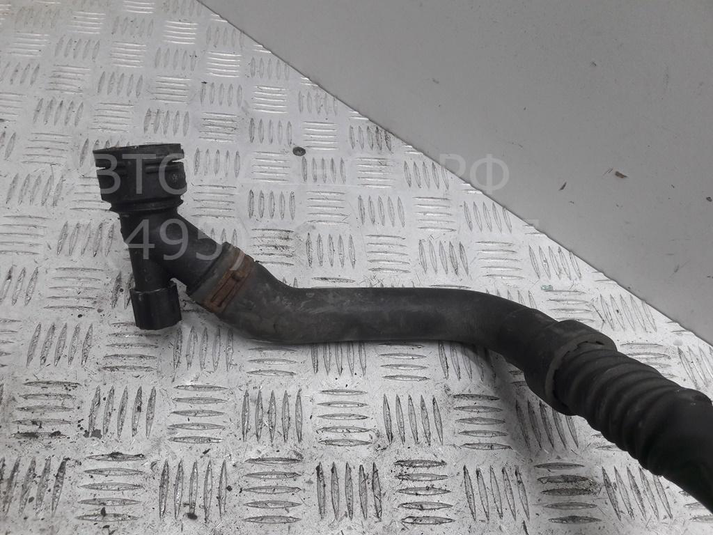 Патрубок радиатора