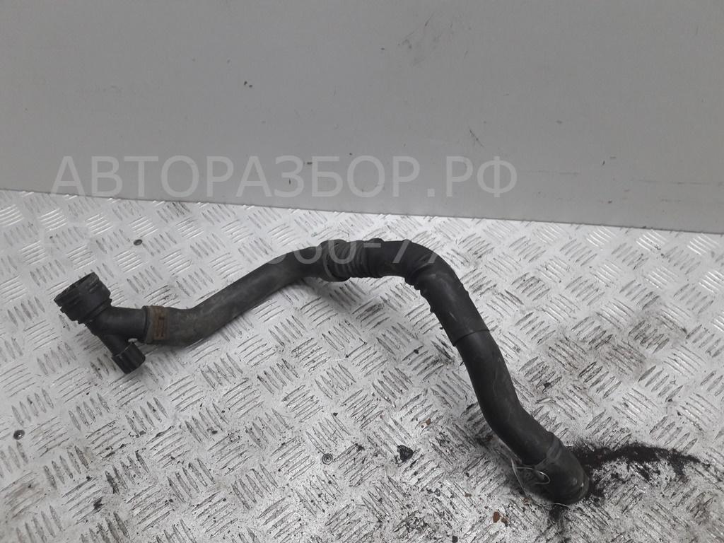 Патрубок радиатора