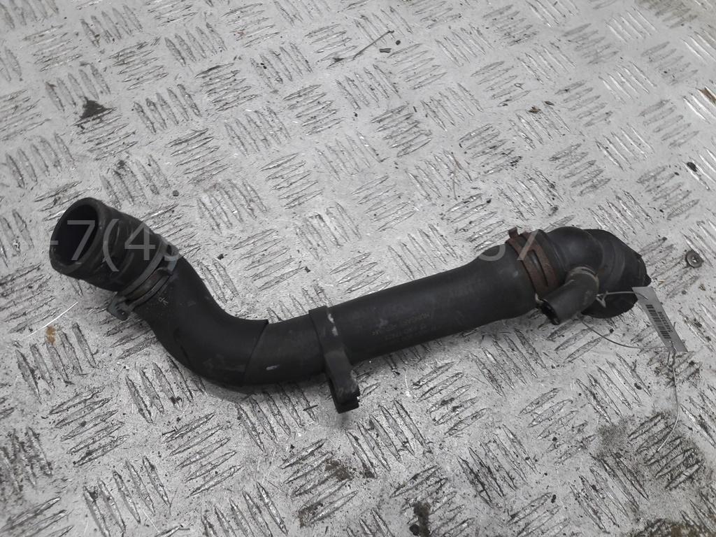 Патрубок радиатора