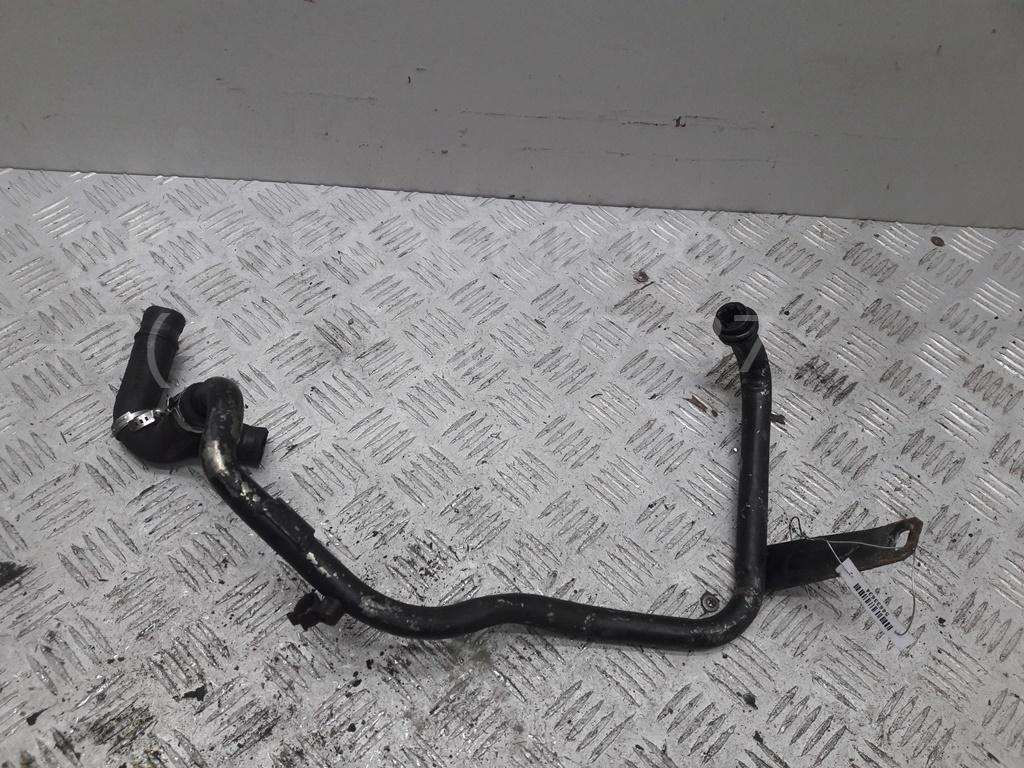 Трубка системы охлаждения