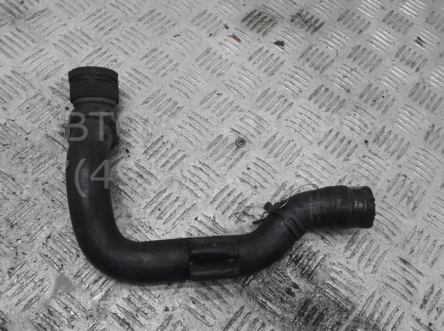 Патрубок радиатора