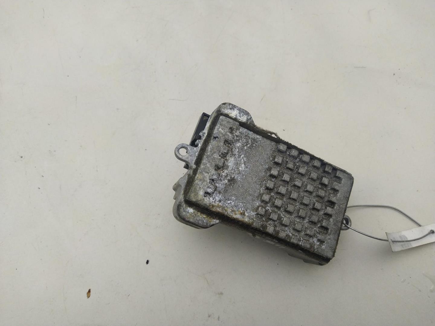 Резистор отопителя