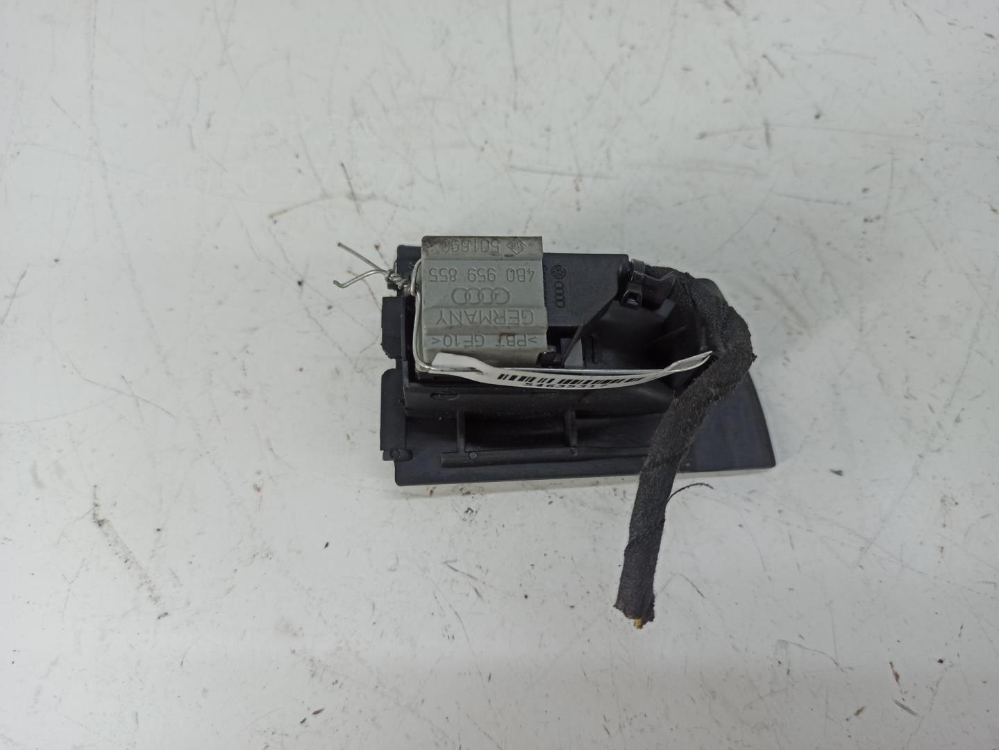 Кнопка стеклоподъемника