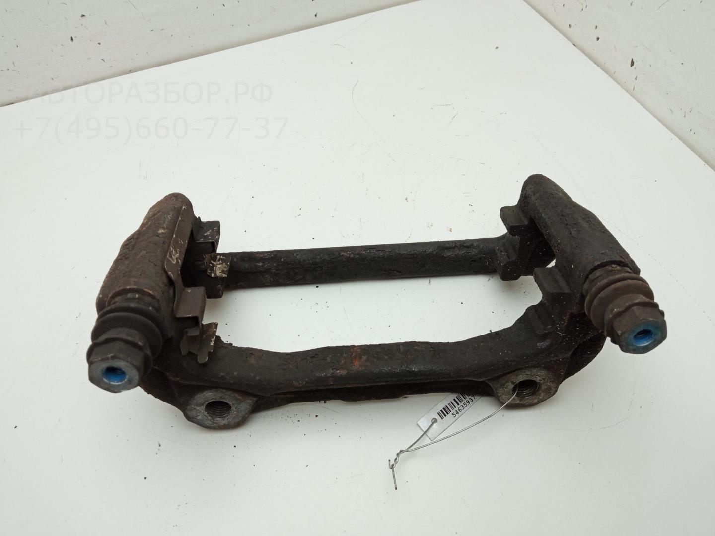 Скоба суппорта переднего