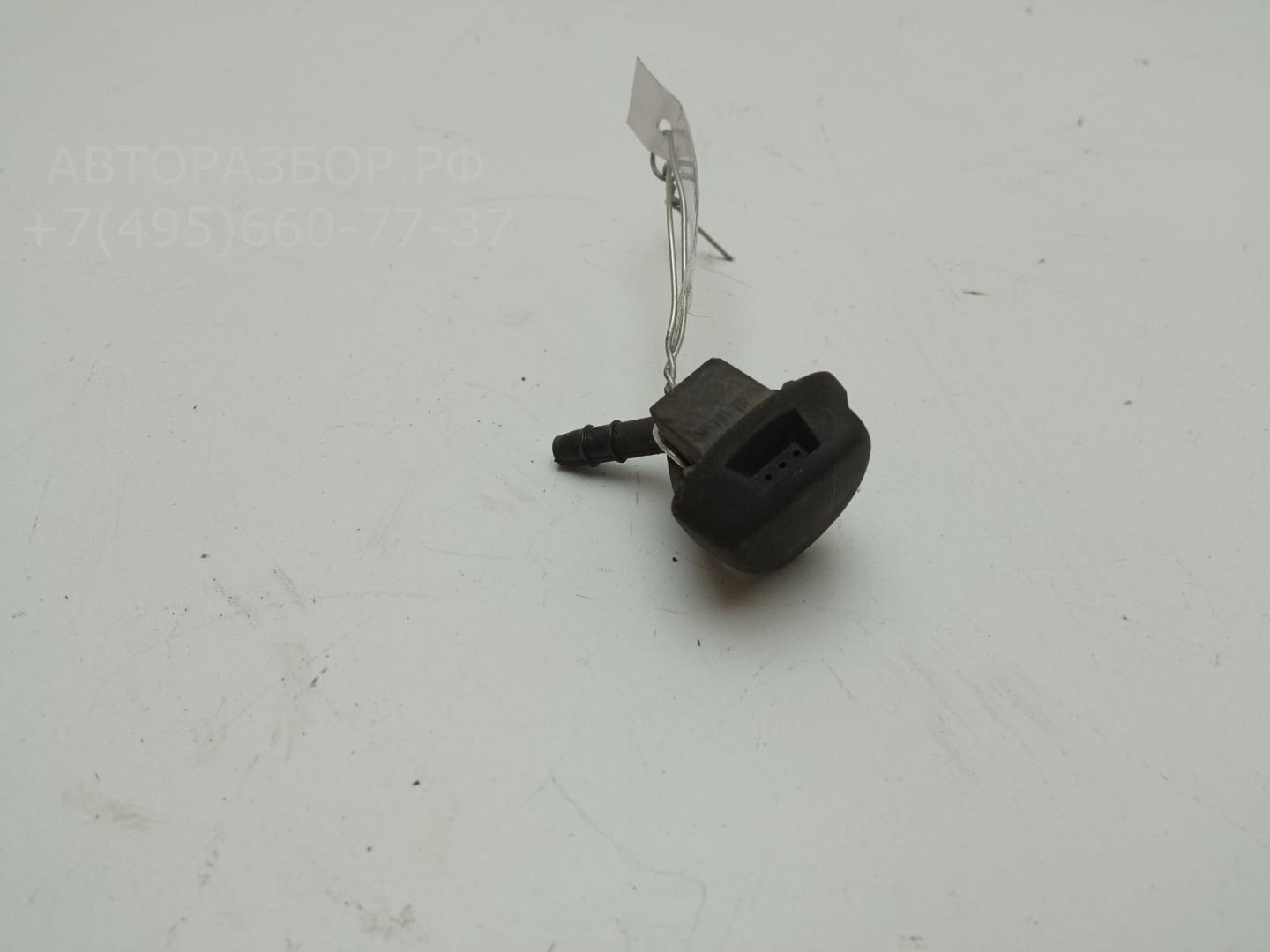 Форсунка омывателя лобового стекла