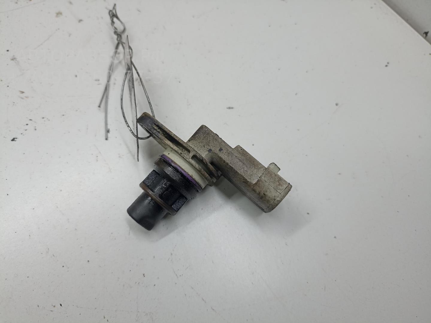 Датчик положения распредвала