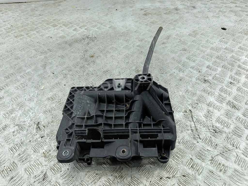 Крепление АКБ (корпус/подставка)