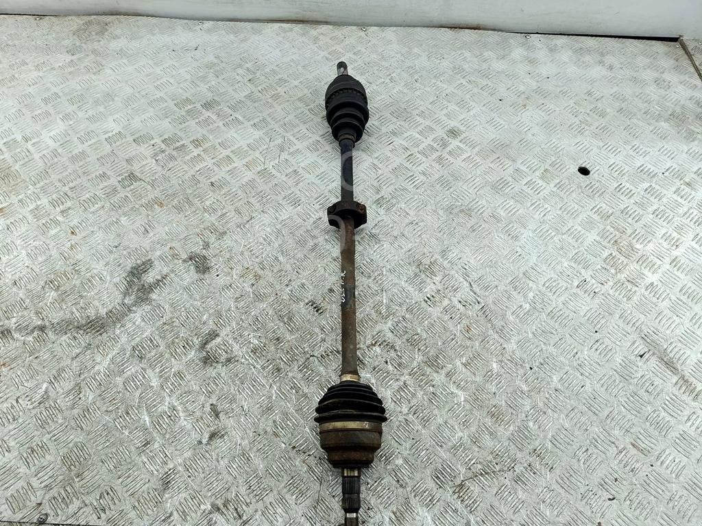 Полуось передняя правая