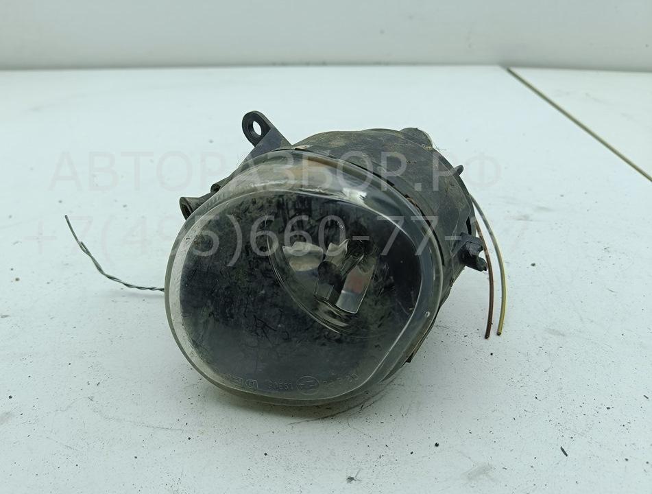 Фара противотуманная правая