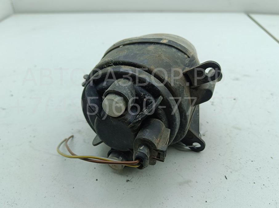 Фара противотуманная правая