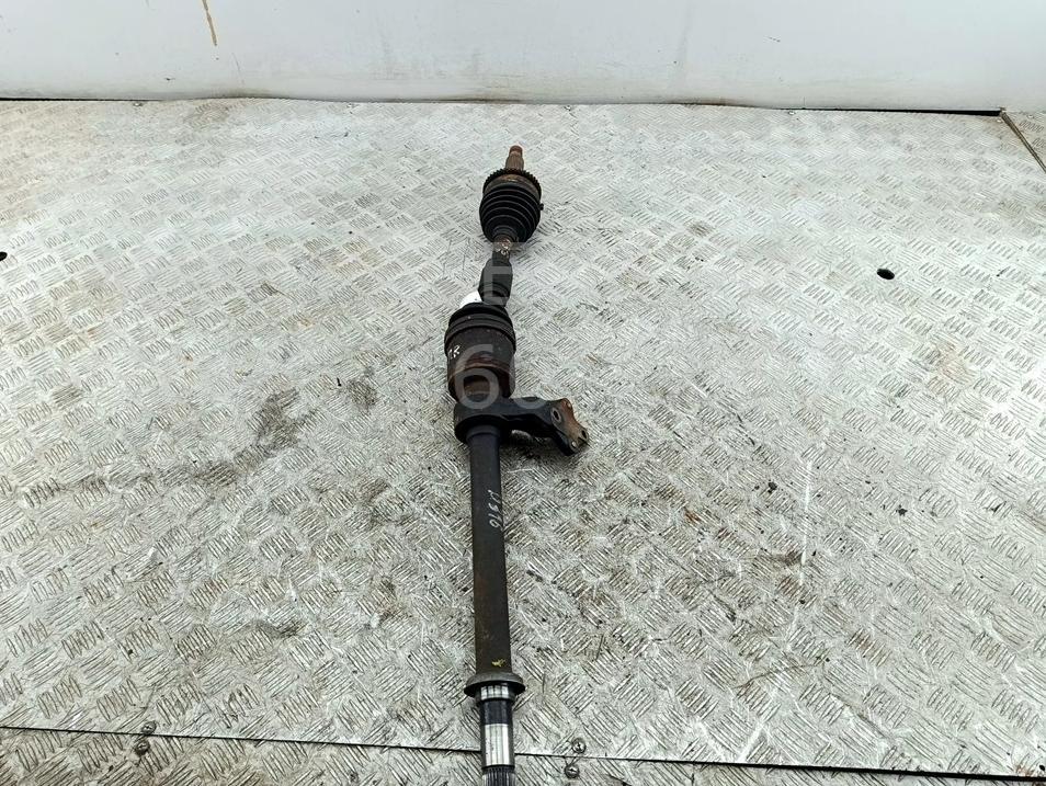 Полуось передняя правая