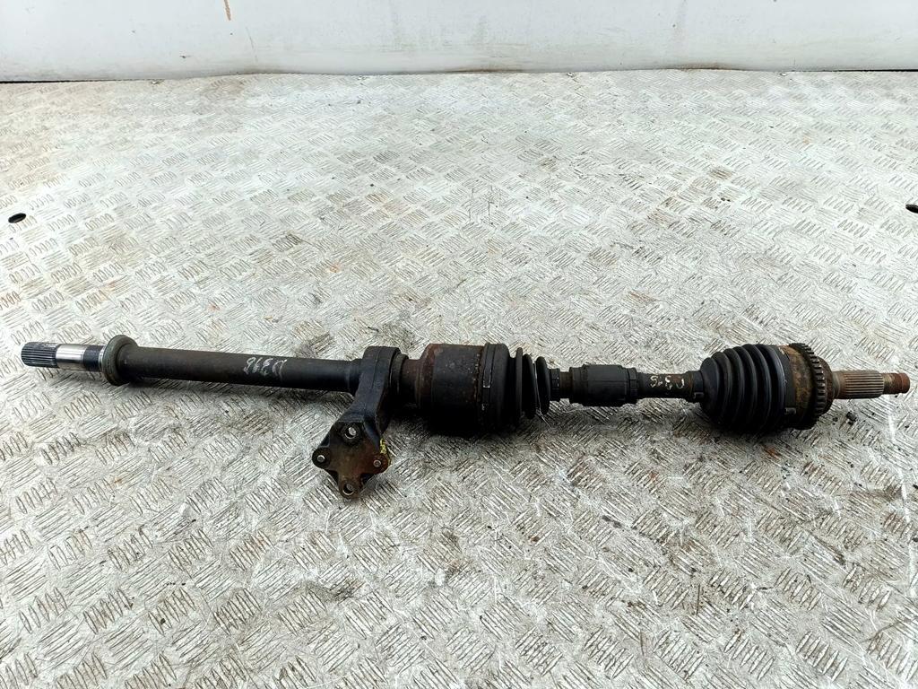 Полуось передняя правая