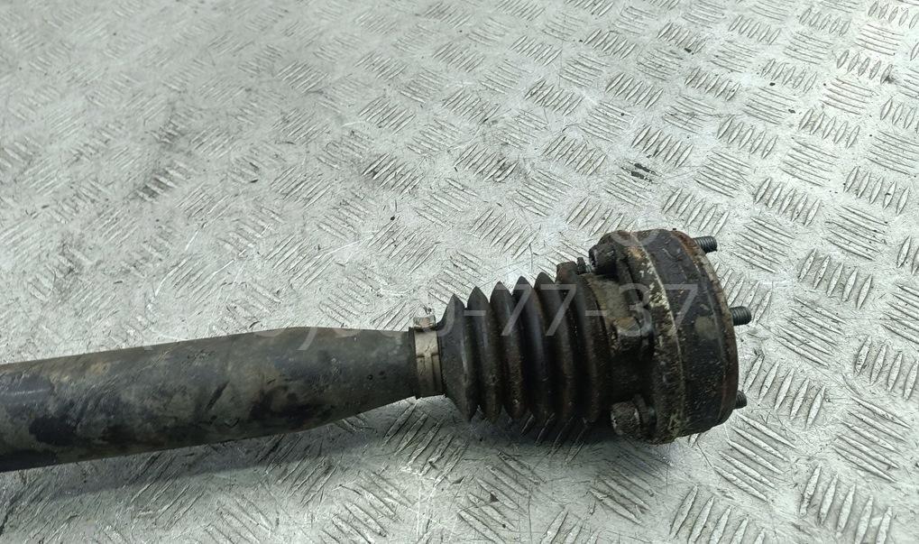 Полуось передняя правая