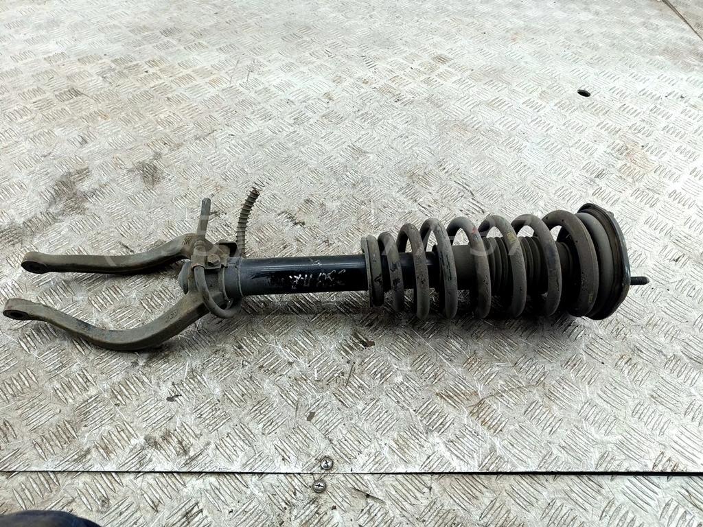 Амортизатор передний правый