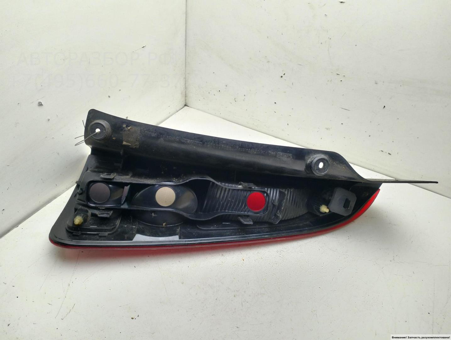 Фонарь задний левый