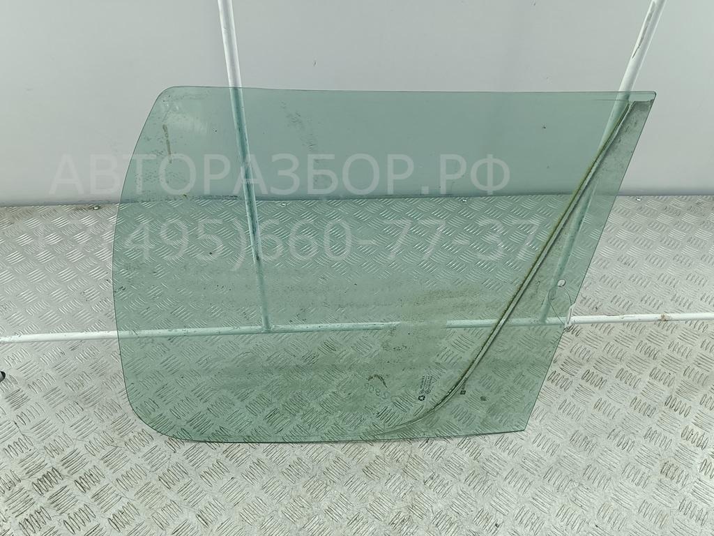 Стекло двери передней правой