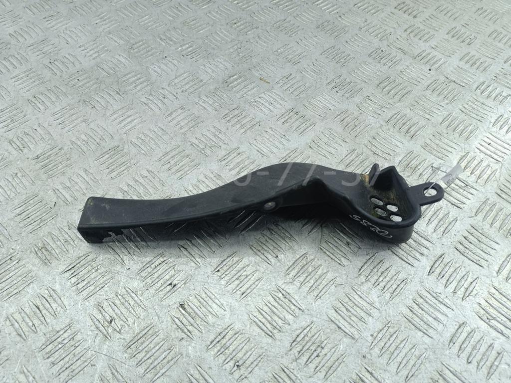 Решетка стеклоочистителей (Жабо)