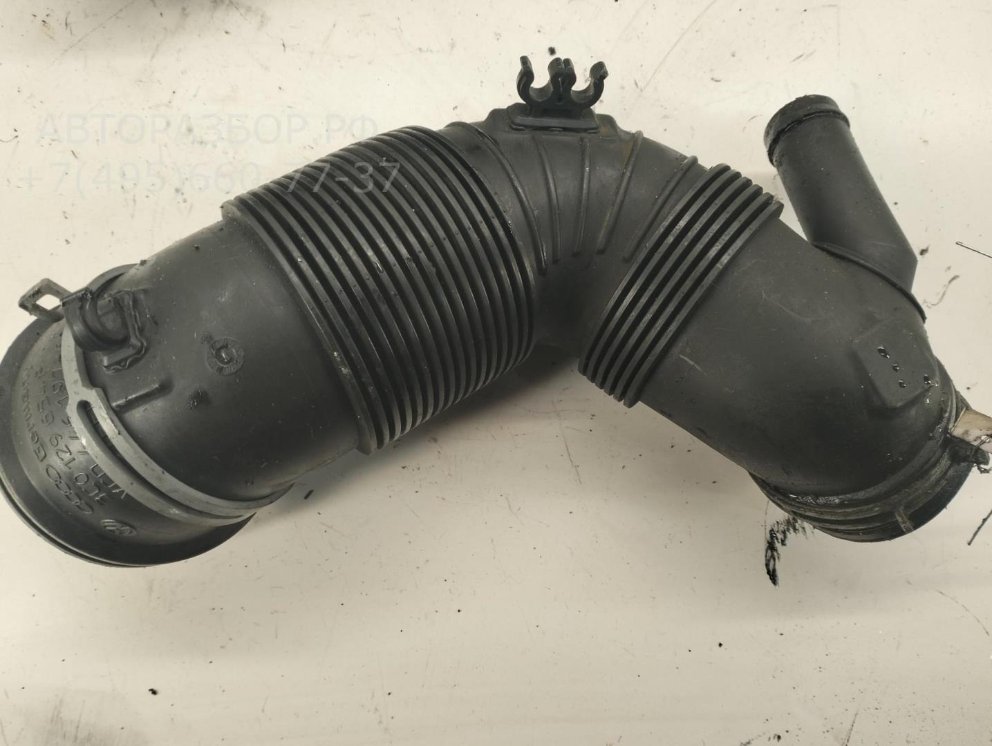 Патрубок воздушного фильтра