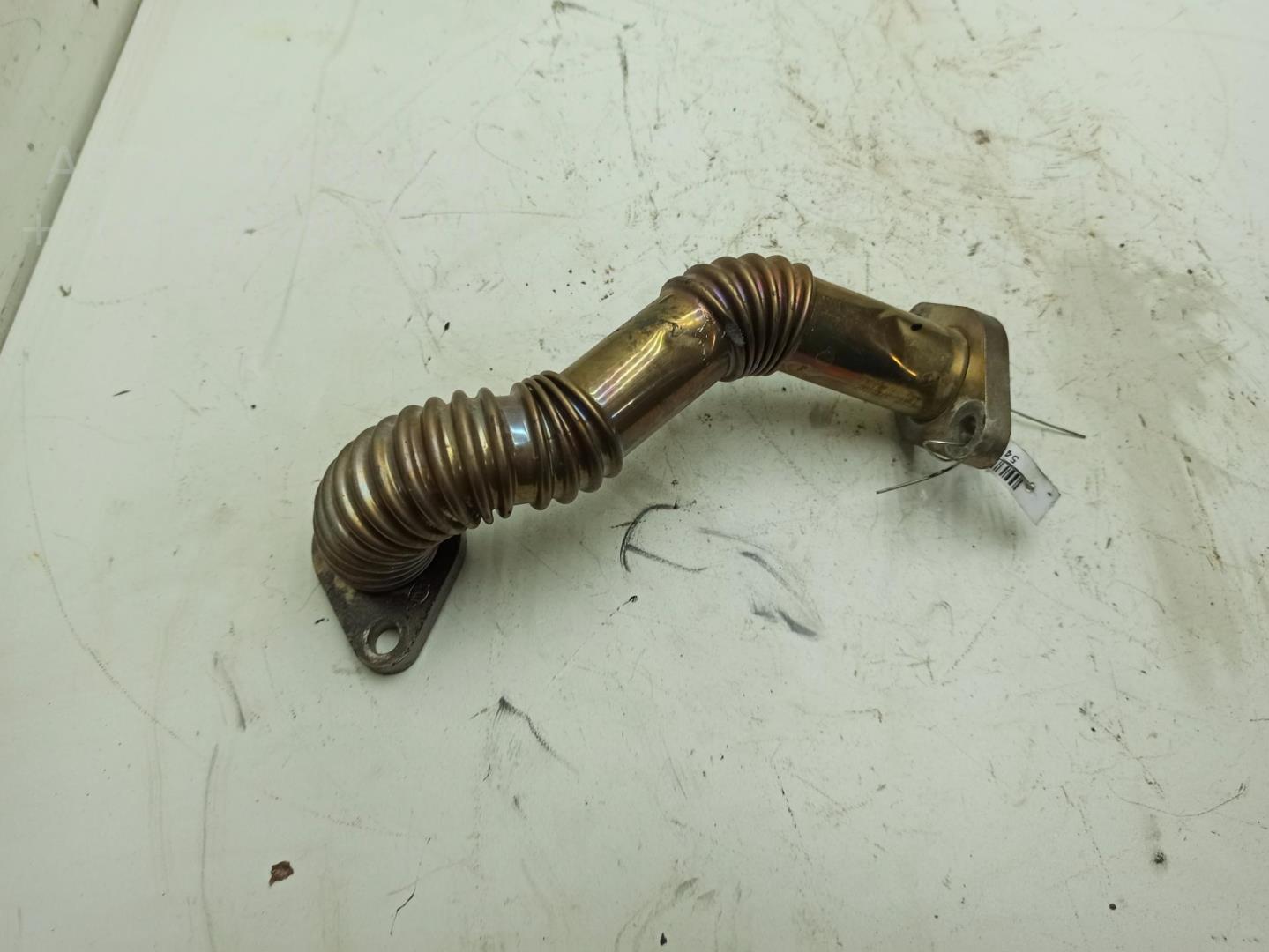 Трубка картерных газов