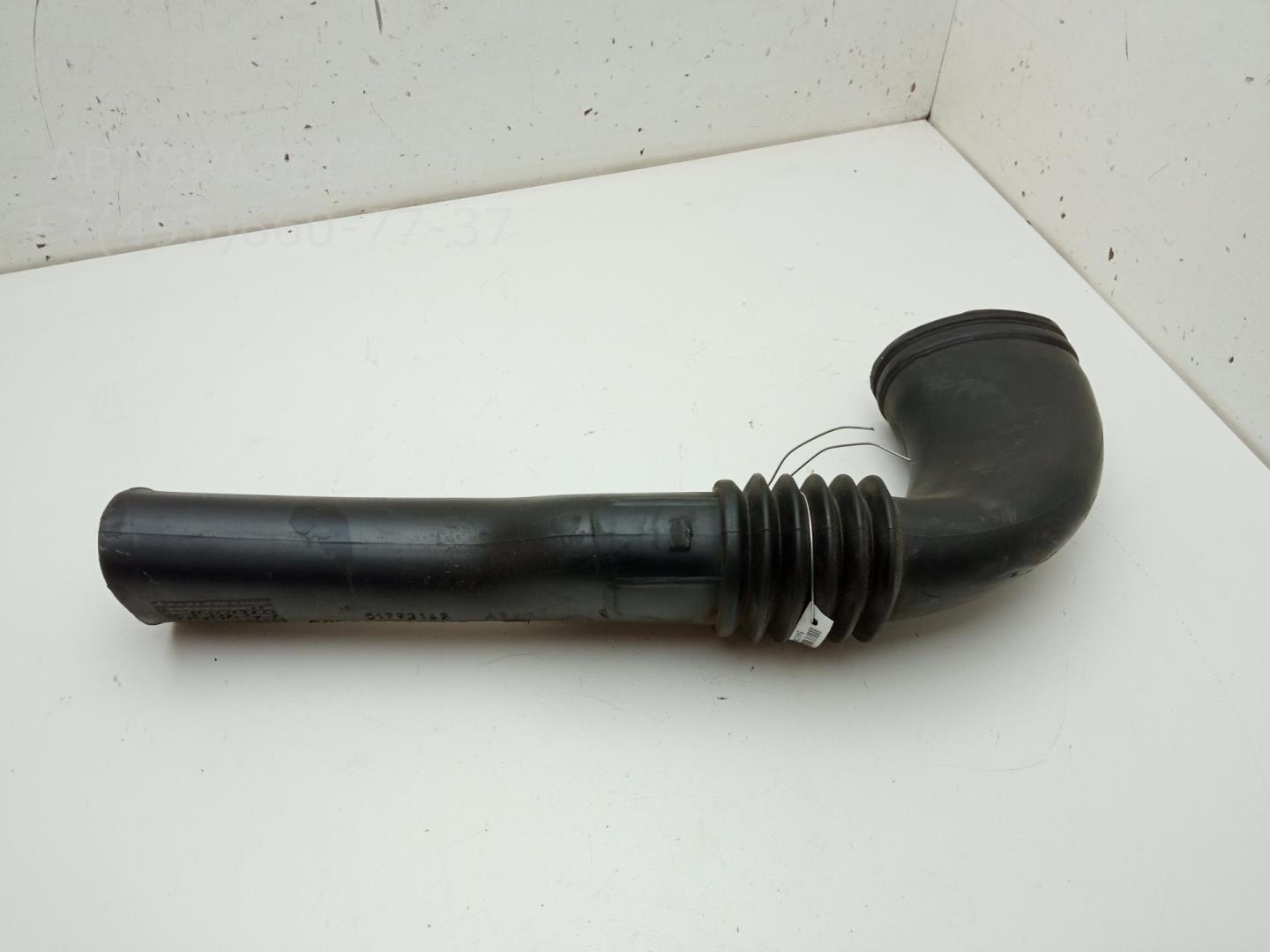 Патрубок воздушного фильтра